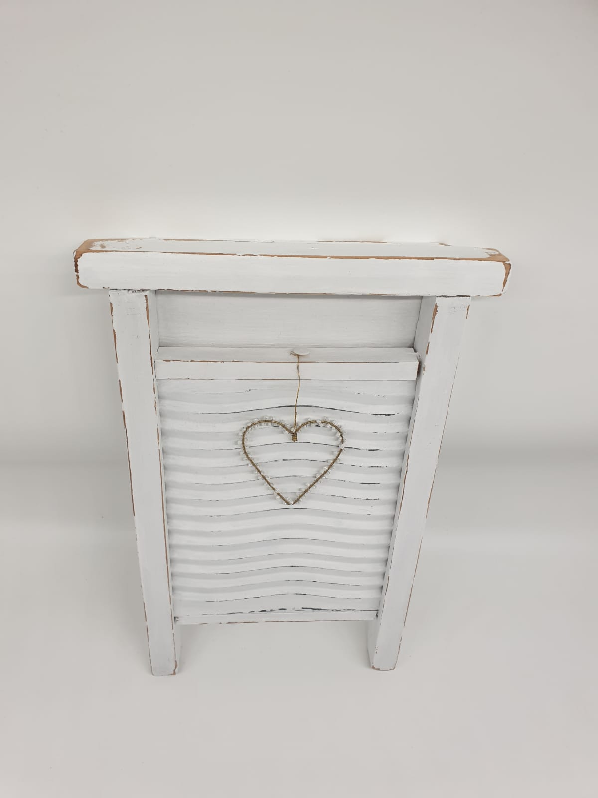 Shabby Chic Waschbrett Weiß – Vintage Wanddeko im Landhausstil | Nostalgische Küchen- & Wohndekoration