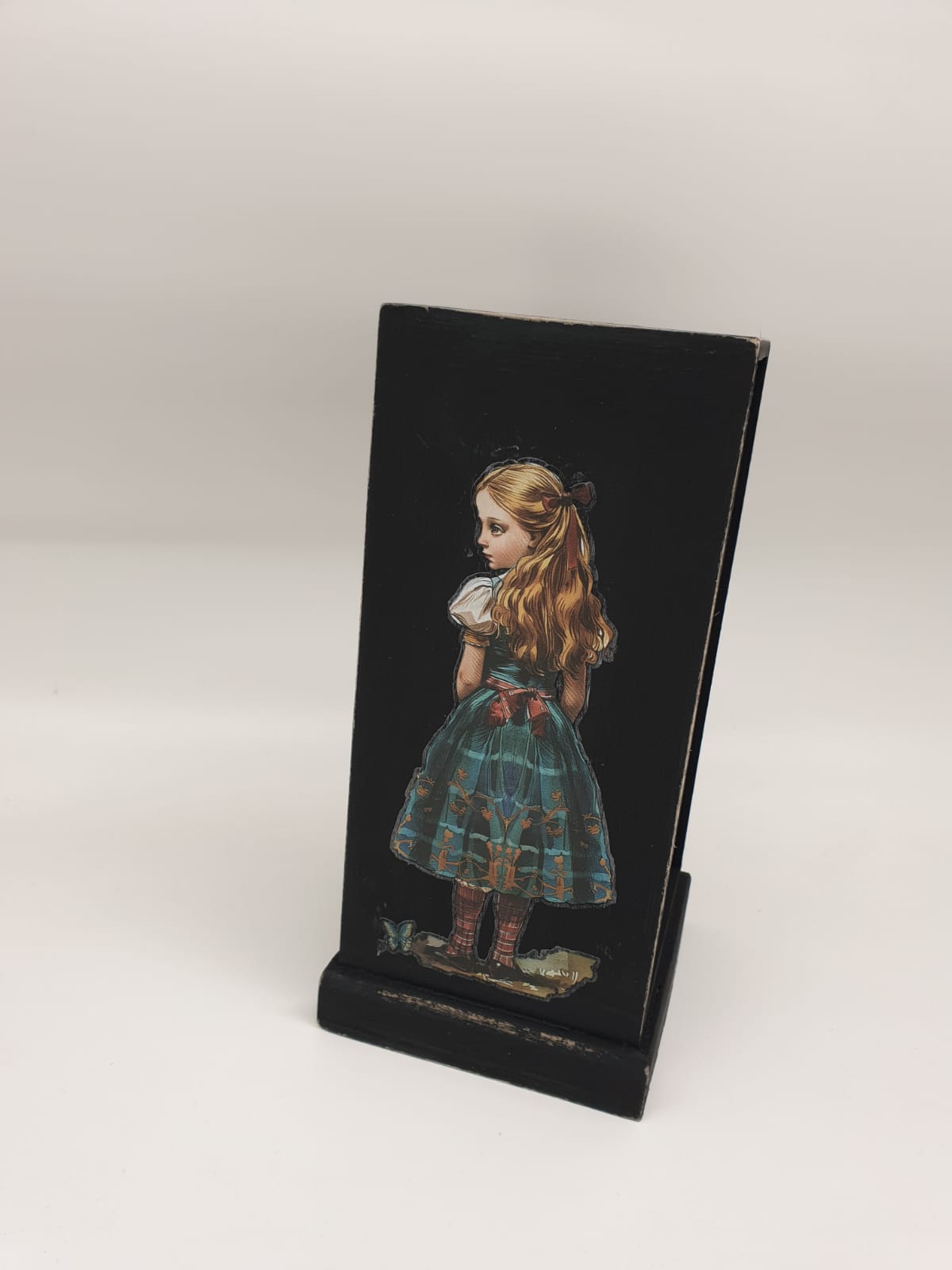 Gothic Mini Kommode mit 3 Schubladen | Schwarze Vintage Deko